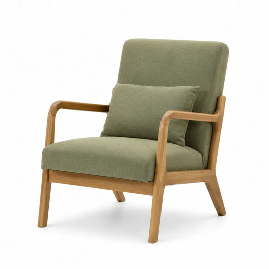 Poltrona imbottita in tessuto poliestere verde oliva con struttura in legno massello naturale braccioli e cuscino lombare 65 cm x 75 cm x 85 cm