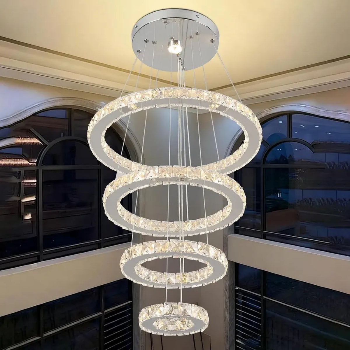 Lampadario a Sospensione LED in Cristallo con Anelli Regolabili, Luce Calda per Interni